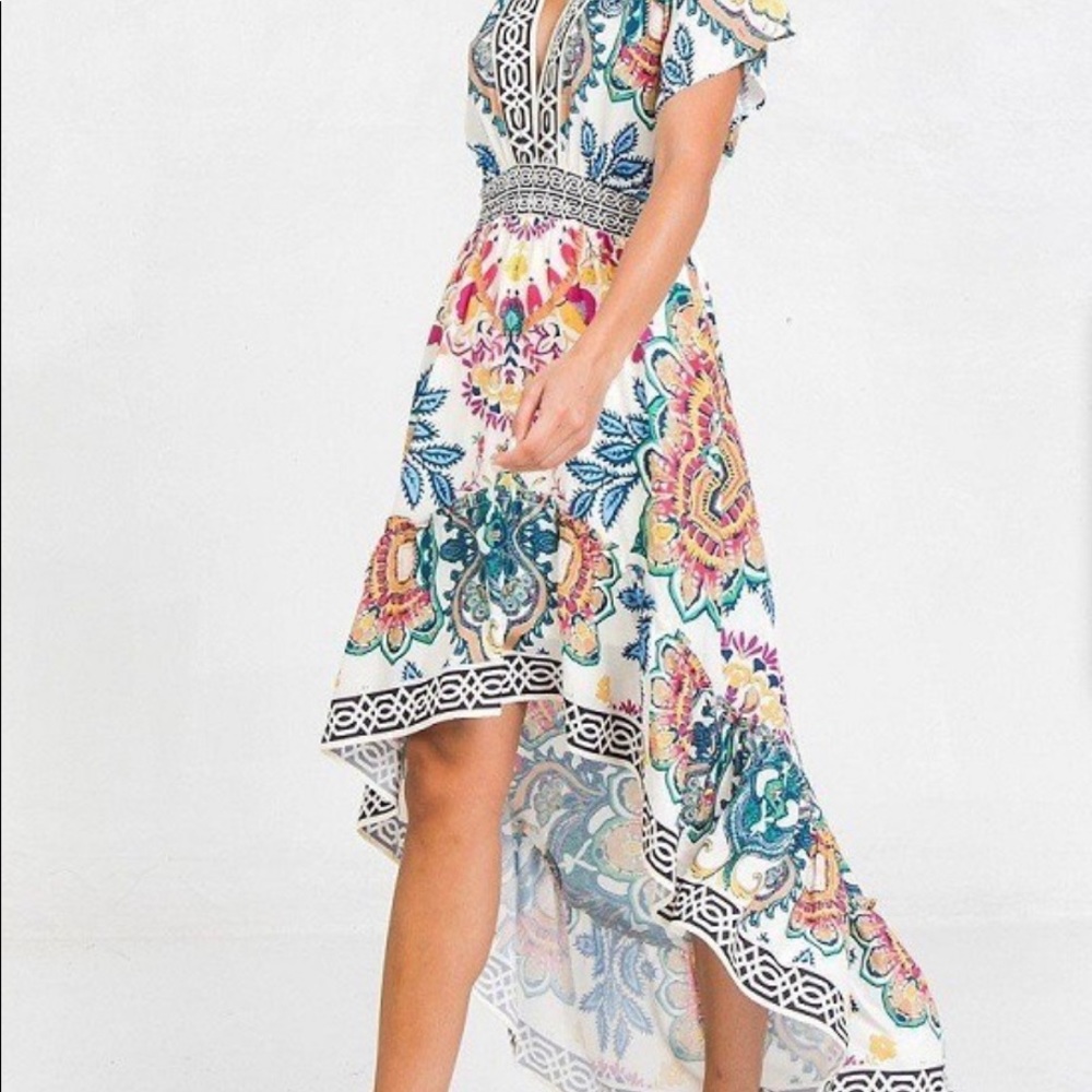 Beautiful printed woven hi-lo dress